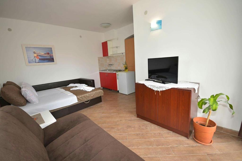 Apartmani Stefanovic Херцег-Нови Экстерьер фото