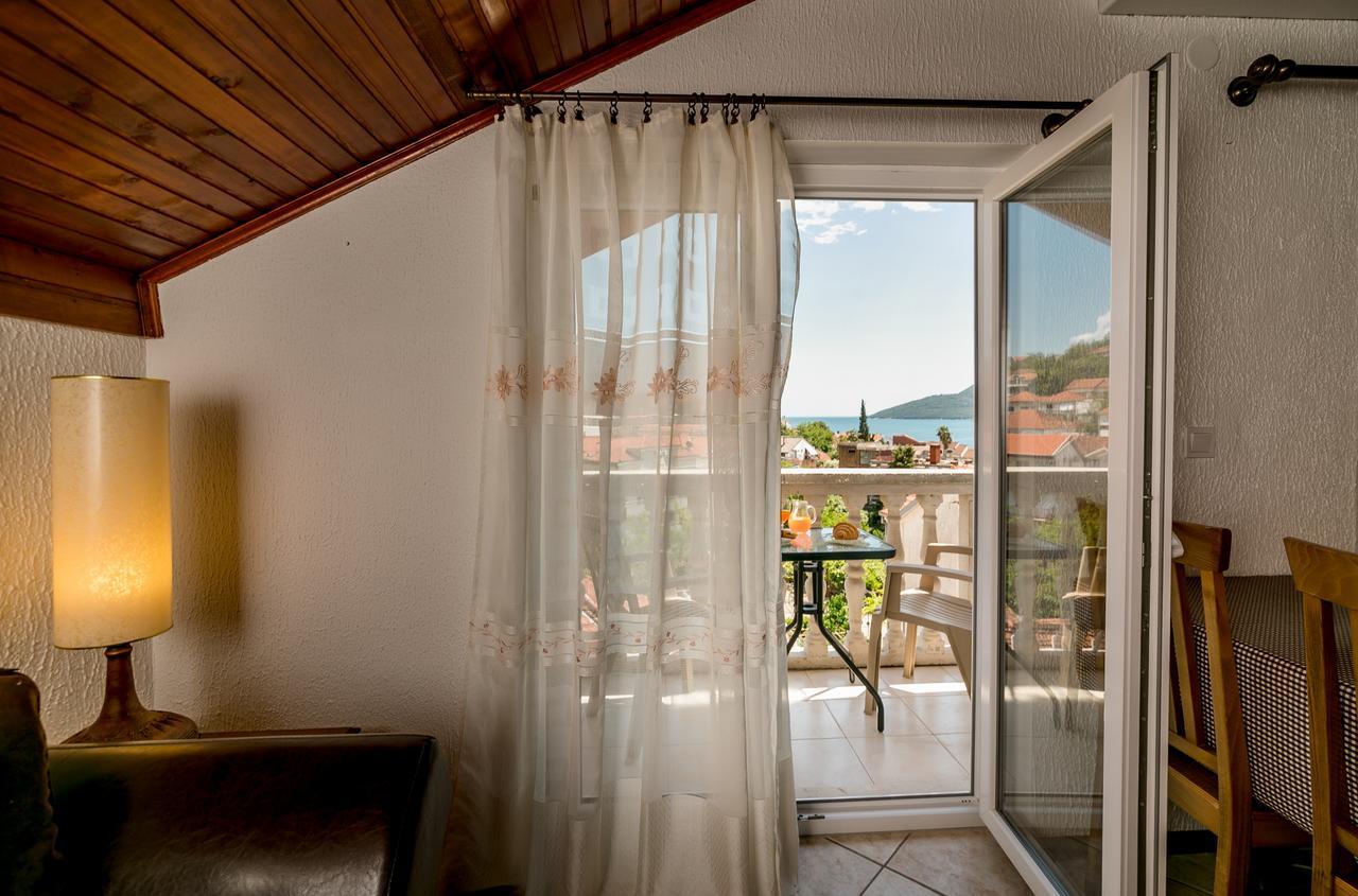 Apartmani Stefanovic Херцег-Нови Экстерьер фото